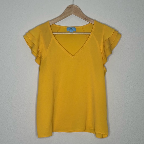 Cece Flutter Sleeve V-Neck Top/Blouse. Small. Bright yellow. - Picture 2 of 10